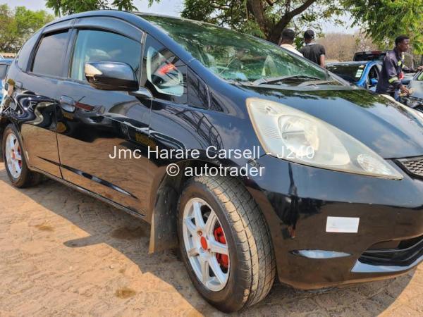 2009 - Honda Fit
