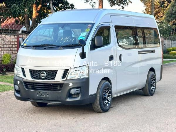 2016 - Nissan  NV350