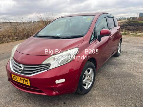 2015 - Nissan  Note