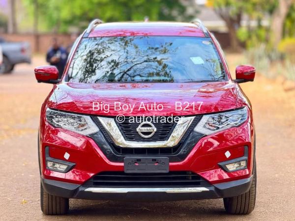2018 - Nissan  Xtrail