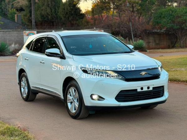 2017 - Toyota  Harrier