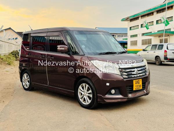 2017 - Mitsubishi  Delica
