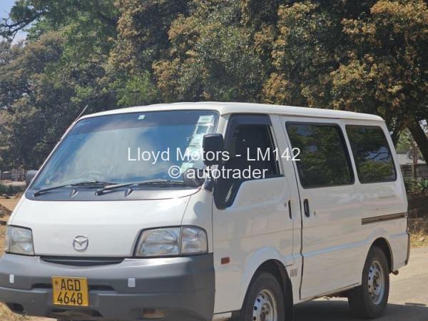 2013 - Mazda  Bongo