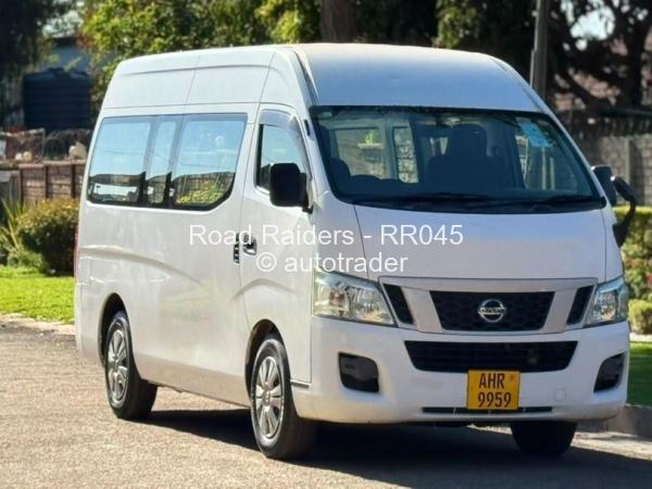 2016 - Nissan  NV350