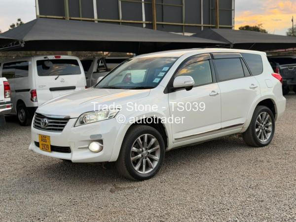 2013 - Toyota  Vanguard
