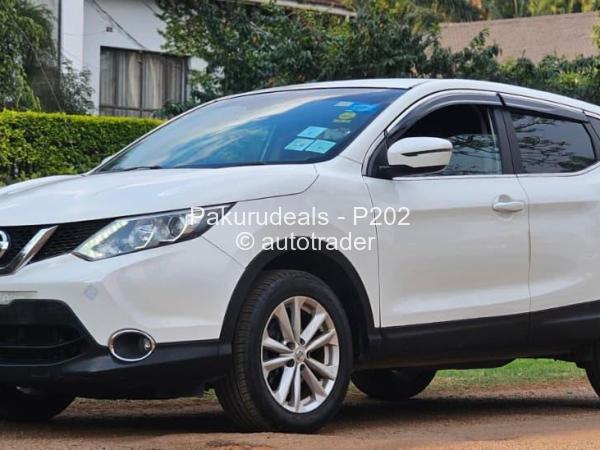 2016 - Nissan  Qashqai 