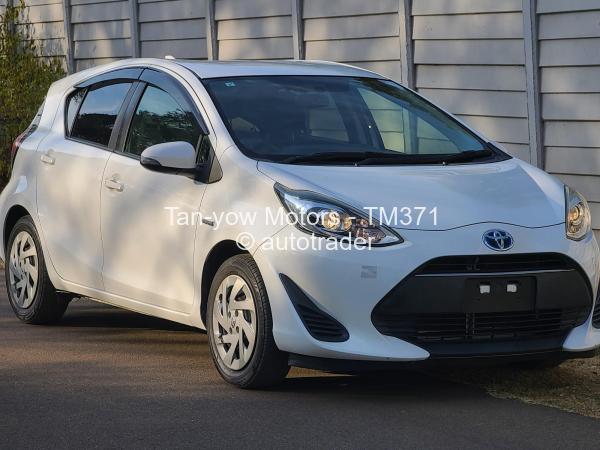 2019 - Toyota  Aqua