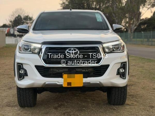 2019 - Toyota  HILUX GD6