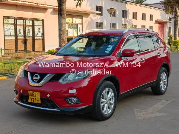 2016 - Nissan  X-Trail