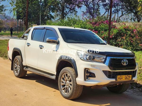 2009 - Toyota  Hilux