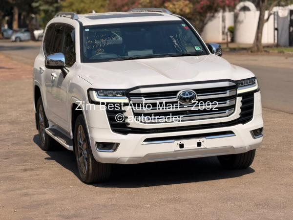 2024 - Toyota  Landcruiser 300 ZX