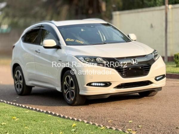 2017 - Honda Vezel