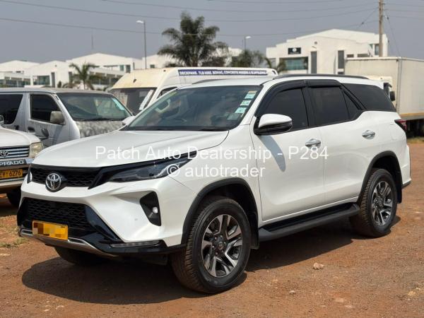 2026 - Toyota  Fortuner
