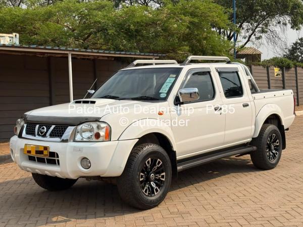 2017 - Nissan  Hardbody