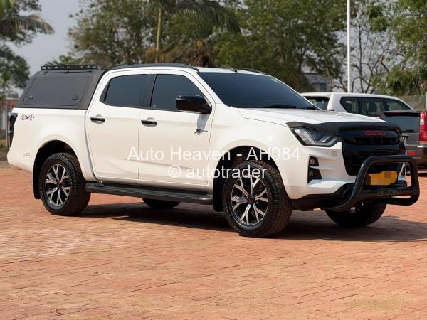 2023 - Isuzu  X - Rider