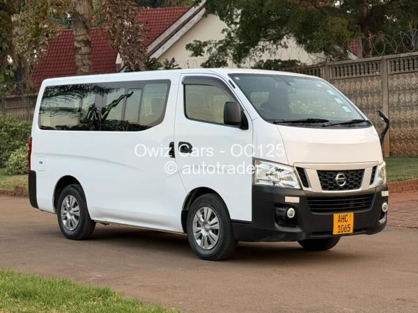 2016 - Nissan  NV350