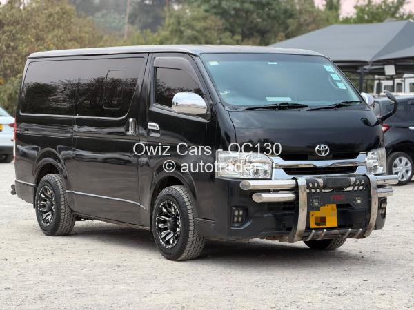 2016 - Toyota  Hiace