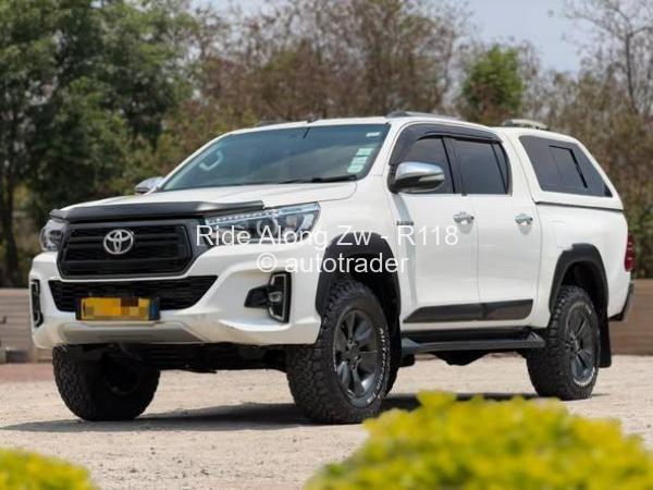 2017 - Toyota  Hilux