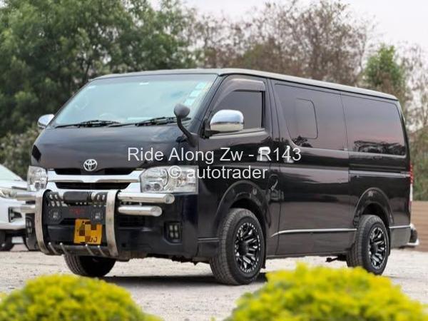 2015 - Toyota  Hiace