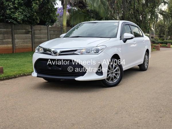 2018 - Toyota  Axio