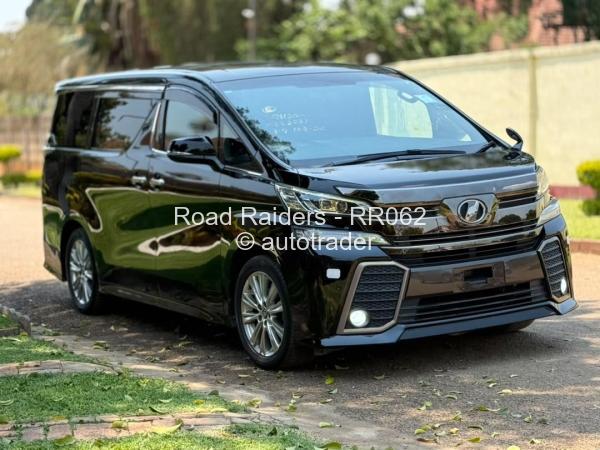 2017 - Toyota  Vellfire