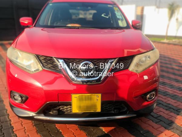 2016 - Nissan  Xtrail
