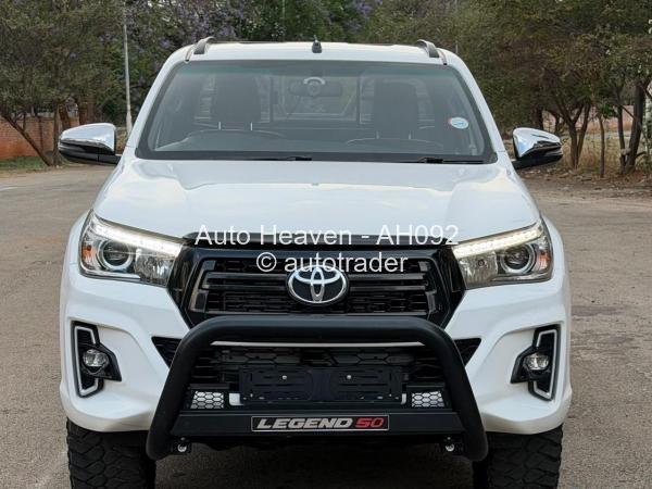 2020 - Toyota  Hilux