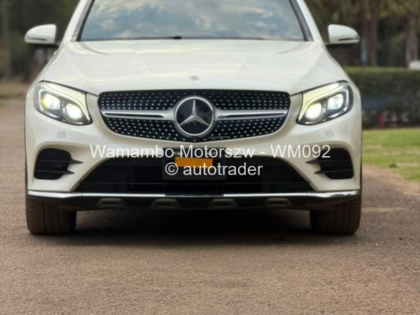 2017 - Mercedes Benz GLC