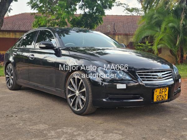 2010 - Toyota  Mark X