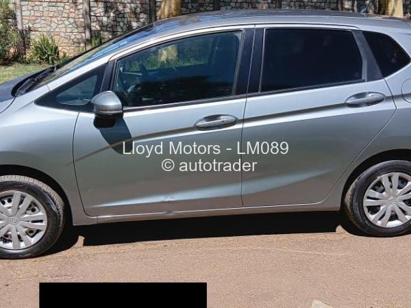 2017 - Honda Fit