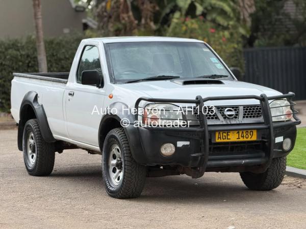 2016 - Nissan  NP300 Hardbody