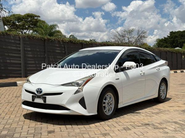 2017 - Toyota  Prius