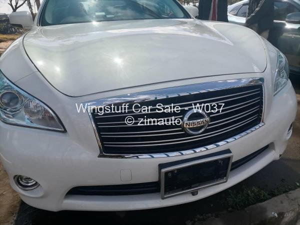 2014 Nissan  Fuga