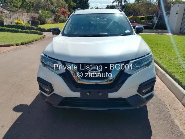 2017 - Nissan  Xtrail