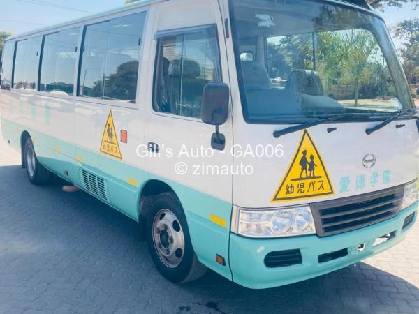 2015 Hino Dutro