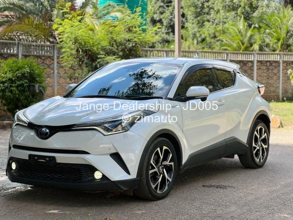 2017 - Toyota  CH-R