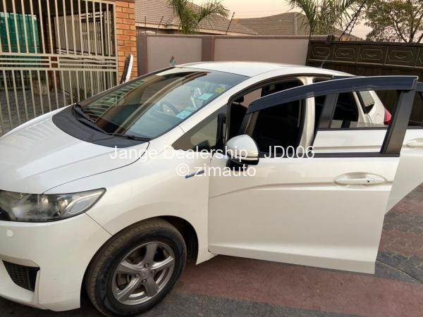 2015 - Honda Fit