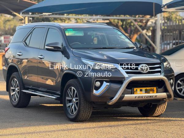 2016 - Toyota  Fortuner