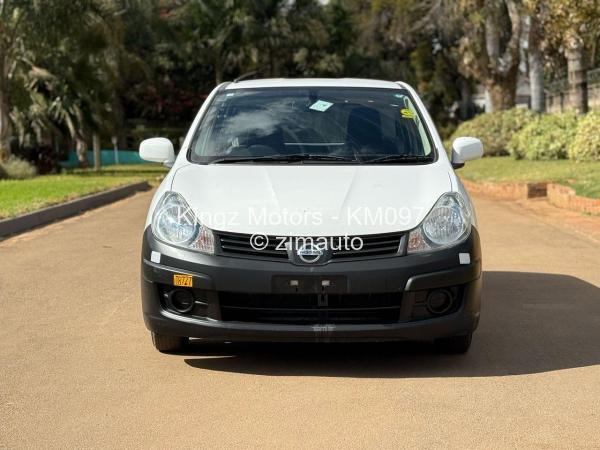 2016 - Nissan  AD Van