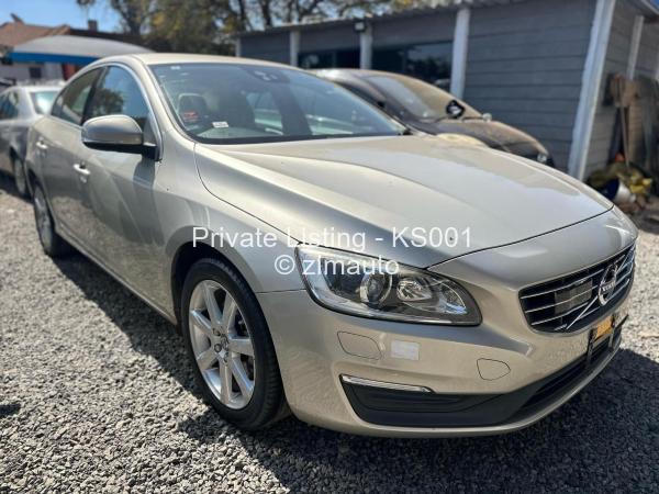 2017 - Volvo  S60