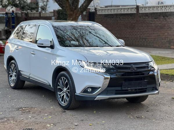 2016 Mitsubishi  Outlander 2.4