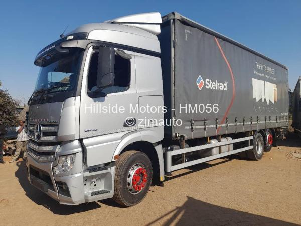 2015 Mercedes Benz ACTROS