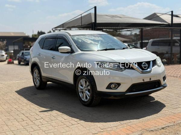 2015 - Nissan  Xtrail