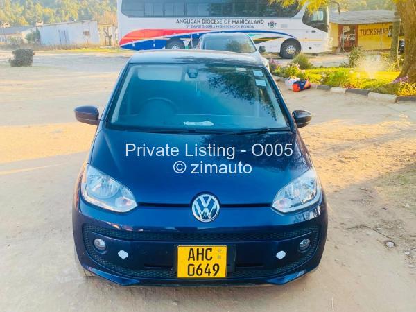 2016 Volkswagen  up!