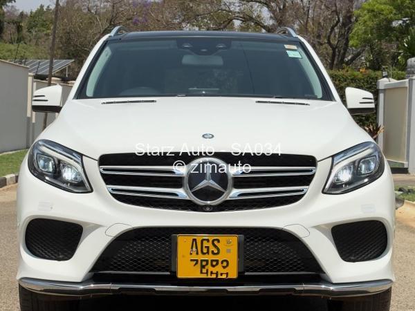 2017 - Mercedes Benz GLE