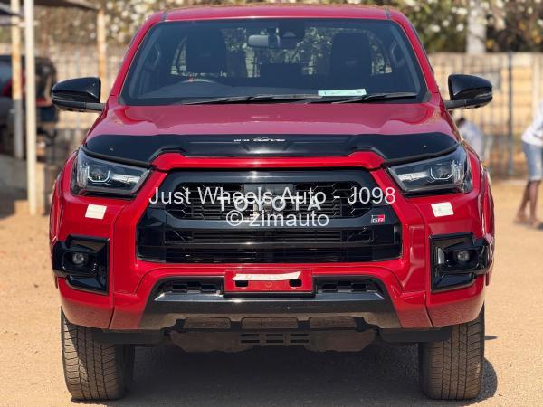 2023 - Toyota  HILUX GD6