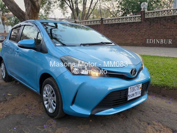 2015 Toyota  Vitz