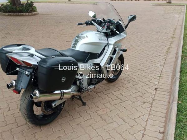 2002 Yamaha FJR 1300