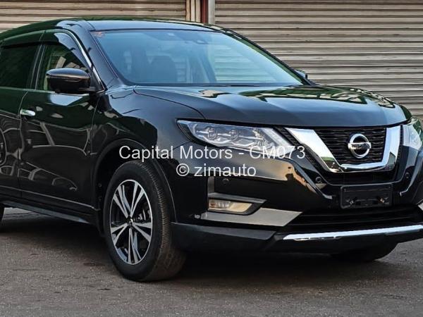 2019 - Nissan  X-Trail