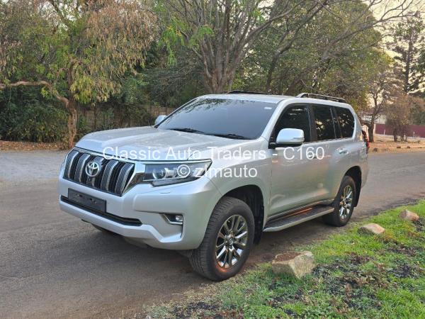 2020 Toyota  Land Cruiser